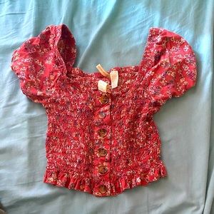 Woman’s floral crop top